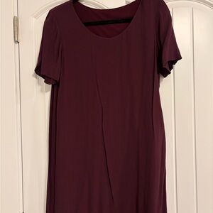 Wilfred free Burgundy Short Sleeve Dress
